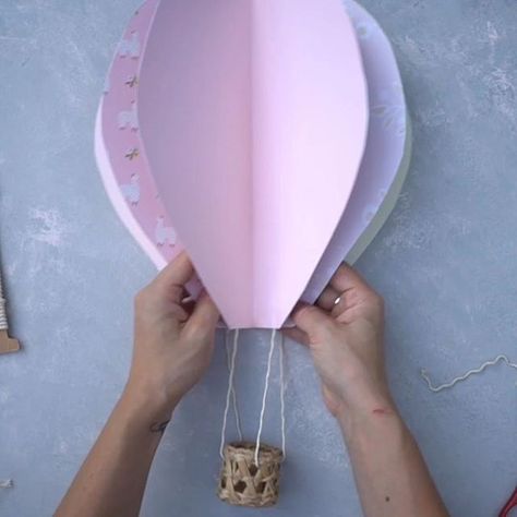 DIY ACTIVITY CUBE FOR TODDLERS Diy Paper Balloons, Paper Balloons Decorations, Hot Air Balloon Diy How To Make, How To Make A Air Balloon, Hot Air Balloon Paper Craft, How To Make Paper Balloons, Air Baloons Decoration Diy, Diy Paper Hot Air Balloon, How To Make A Hot Air Balloon Decoration