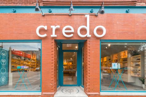 Credo Beauty Opens Chicago Store Credo Beauty, Nontoxic Beauty, Skincare Store, Herbivore Botanicals, Event Makeup, Mini Facial, Plant Based Skincare, Beauty Companies, Cruelty Free Skin Care