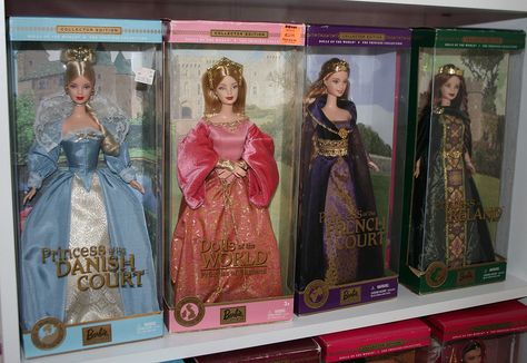 Dolls of the World Princess (from the left) - Princess of the Danish Court 2003, Princess of England 2003, Princess of the French Court 2003 & Princess of Ireland 2001 Princess Of England, Barbie Fits, Princess Of China, Mini Barbie, Dolls Of The World, White Ferrari, Ladies Room, Barbie Collector Dolls, Toys Collection