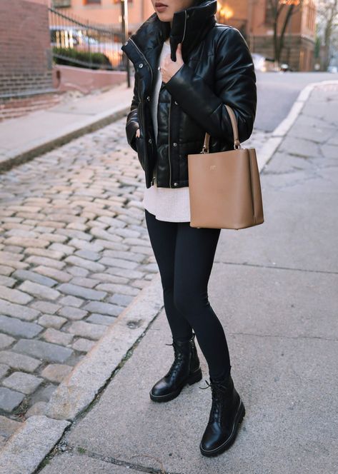 stylish outfits with leggings for winter // how to style combat boots for petite women Black Combat Boots Outfit Fall, Combat Boots With Leggings, Combat Boots Winter Outfit, Combat Boots Fall Outfit, Combat Boots Outfit Fall, Boots For Petite Women, Black Combat Boots Outfit, Petite Winter Outfits, How To Style Combat Boots