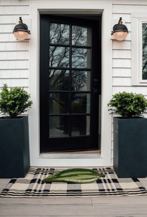 Our New Back Door and Wayfair Sale - Nesting With Grace | Some of my favorite exterior entry and porch door mats, lighting, plants, and more! #entryway #porch #spring Back Door Ideas, Temporary Door, Porte In Ferro, Nesting With Grace, Sliding Screen Doors, Eclectic Cottage, Farmhouse Front Door, Porch Doors, Painted Front Doors