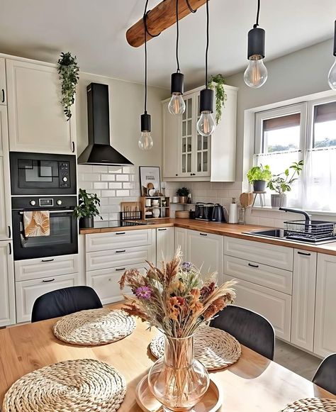 Cozy Farmhouse Kitchen, Traditional Farmhouse Kitchen, Wooden Countertops, Charming Kitchen, Small Kitchen Decor, White Cabinetry, Cozy Farmhouse, Kitchen Room Design, Farmhouse Charm