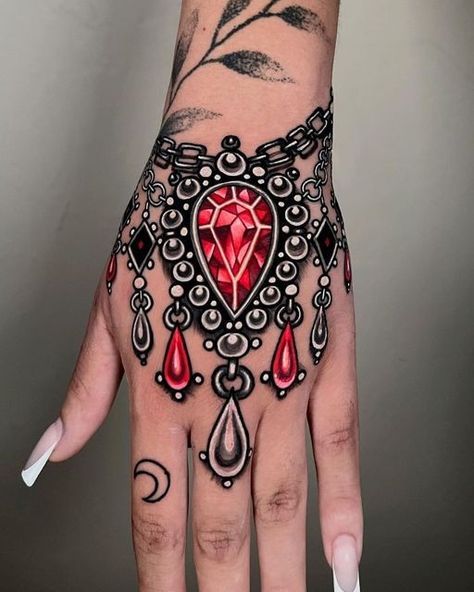 Tattoo Jewelry Bracelet, Bead Tattoos For Women, Jewel Tattoo Gem, Henna Hand Tattoos, Emerald Tattoo, Jewelry Tattoo Designs, Tattoo Portfolio Ideas, Sketching Shading, Gem Tattoo