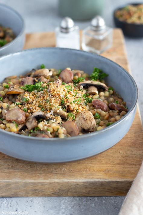 Maronen-Pilz-Fregola mit Gremolata - münchner-küche Pasta, Snacks, Quick Saves