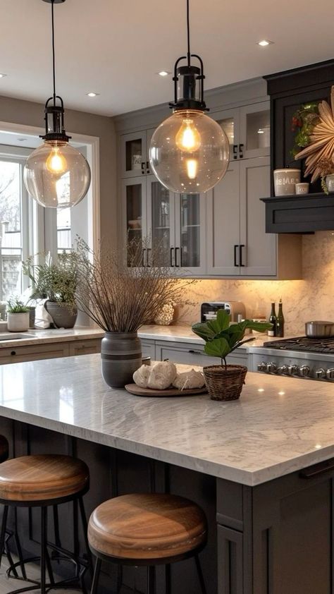 White Cabinets And Countertops, Big Kitchens, Small Space Decorating, Natural Wood Accents, Lakehouse Ideas, Comfy Home, Small Kitchen Island, Rustic Modern Kitchen, Fabulous Kitchens