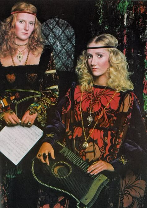 1970s ‘Medieval’ fashions. 70s Medieval, Modern Medieval, Medieval Aesthetic, Fashion 1970s, 60s And 70s Fashion, 1970s Style, Medieval Style, Magic Forest, Pre Raphaelite