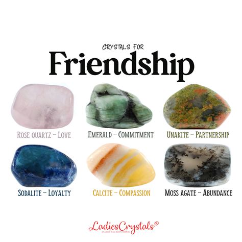 This is a friendship crystal set of 6 crystals. Rose quartz, emerald, unakite, sodalite, calcite and moss agate.  The friendship set includes: ☆ 6 crystals are listed above with sizes 2 - 2,5 cm. ☆ Information glossy card with the properties of crystals. ☆ Velvet bag for your stones. ☆ Gift card (optional). ☆ Everything is packed in a small elegant box with a ribbon ready to be given as a gift. ☆ CRYSTALS PROPERTIES ☆ Rose quartz - Love Emerald - Commitment Unakite - Partnership Sodalite - Loyal Rock Museum, Crystals Rose Quartz, Teen Witch, Witch Spirituality, The Friendship, Witch Magic, Crystal Healing Stones, Beautiful Gift Wrapping, Crystal Meanings