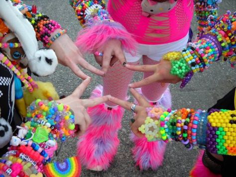 Seattle ravers Arcade Carpet, Scene Kandi, Rave Aesthetic, Diy Kandi Bracelets, Scene Aesthetic, Diy Kandi, Scene Core, Kandi Kid, Ultra Music Festival