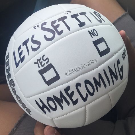 Creative Prom Proposal Ideas, Cute Hoco Proposals, Cute Promposals, Prom Posters, Homecoming Signs, Cute Homecoming Proposals, Cute Prom Proposals, Asking To Prom, Homecoming Posters