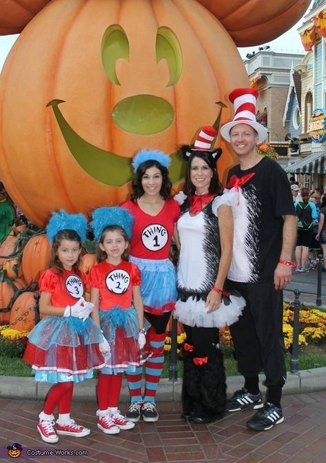 Lana: We went to Disneyland for the special Halloween party and wanted to go themed. What better than the Cat in the Hat Dad and Mom along with their 'things' in... Dr Seuss Costumes, Mummy Halloween Costume, Family Themed Halloween Costumes, Halloween Costumes 2014, Themed Halloween Costumes, Minimalist Halloween, Costume Works, The Cat In The Hat, Cat Halloween Costume