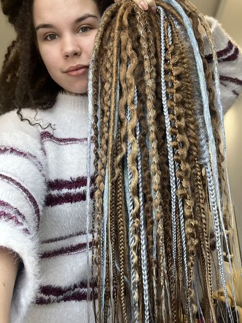 Different Styles Of Braids, Styles Of Braids, Female Dreadlocks Styles, Viking Hairstyles, Dreadlocks Styles, Dreads Styles For Women, Dreadlocks Hairstyles, Dreadlocks Braids, Natural Dreadlocks