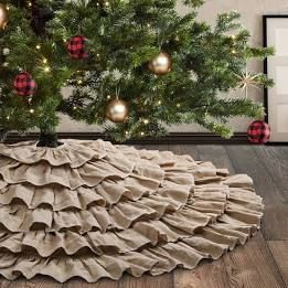 Burlap Christmas Tree Skirt, Ruffled Tree Skirt, Diy Christmas Tree Skirt, Burlap Tree, Burlap Tree Skirt, Burlap Trees, Burlap Christmas Tree, Jenna Sue, Tree Collar