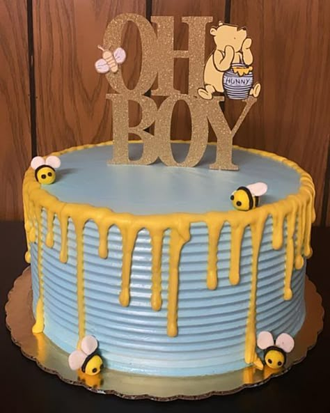 Pooh Baby Shower Ideas, Baby Shower Winnie The Pooh, Bear Baby Shower Cake, Angel Baby Shower, Pooh Cake, Winnie The Pooh Cake, Pastel Baby Shower, Winnie The Pooh Themes, Pooh Birthday