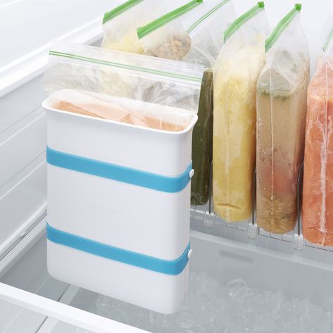 Organized Freezer, Freezing Leftovers, Meal Prep Bag, Freezer Food, Freezer Organization, Convenience Food, Preserving Food, Freezer Meals, Frozen Food