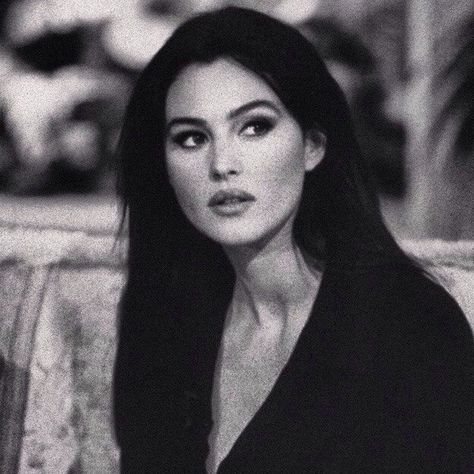 monica bellucci Mediterranean Beauty, Iconic Films, Eartha Kitt, Audrey Tautou, Sofia Loren, Serge Gainsbourg, Italian Actress, Rita Hayworth, Actrices Hollywood