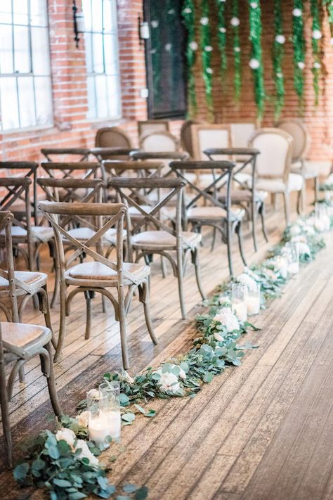 Ceremony Decorations Indoor, Vintage Wedding Ceremony, Aisle Decorations, Wedding Isles, Rustic Wedding Decorations, Aisle Runner Wedding, Wedding Aisle Decorations, Indoor Ceremony, Breathtaking Wedding