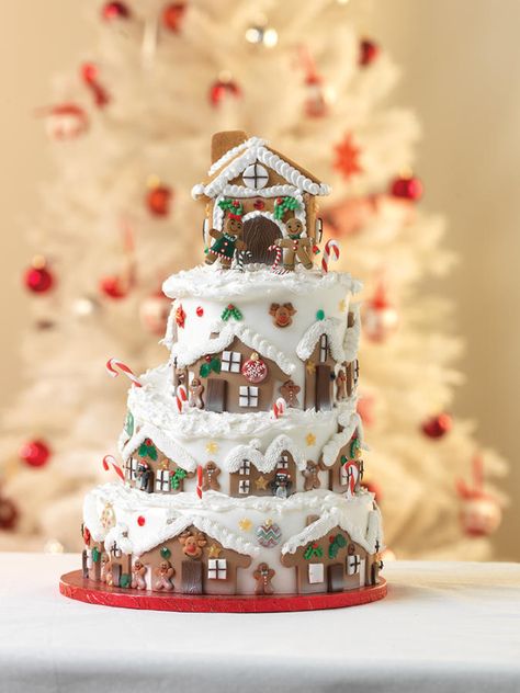 Christmas is on it’s way and we’re excited to make even more festive cakes and bakes. This deluxe gingerbread cake is made from a selection of sugar decorations, biscuit shapes and sugar paste to create a showstopper 4 tier finish. To find out how... Christmas Cake Ideas, January Decorations, Christmas Cakes Easy, Christmas Cake Designs, Chic Birthday, Baby Bangs, January Wedding, Winter Decorating, Christmas Cake Decorations