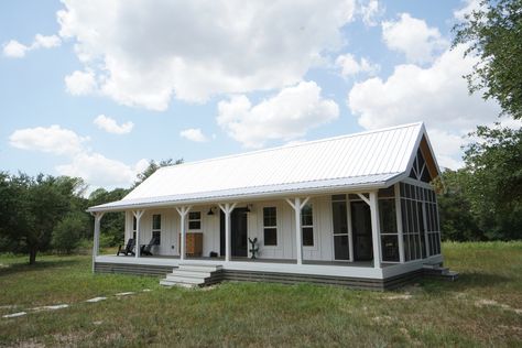 Cottage Cabin 16x40 + Cottage Kwik Room 12x14 — Kanga Room Systems 16x40 Shed House, Prefab Cottages, Tiny Farmhouse, Small Cottage House Plans, Small Cottage Homes, Shed To Tiny House, Small Cottages, Country Cottage Decor, Cabin House Plans