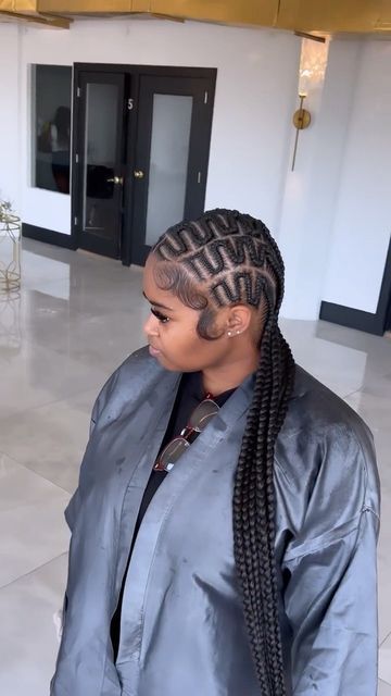 Medusa Stitch Braids, Zig Zag Braids For Black Women, Zig Zag Stitch Braids, Medusa Braids, Zig Zag Cornrows Braids, Knotless Twist, Black Hair Wigs, Natural Braided Hairstyles, Braids Hairstyles Pictures