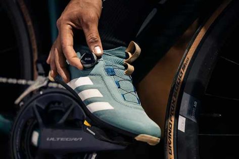 Updated Road Shoe pairs classic aesthetics with “all-day comfort” Canyon Ultimate, Jack Evans, Adidas Parley, Road Cycling Shoes, Bike News, Gravel Bike, Road Bikes, Cycling Shoes, Road Cycling