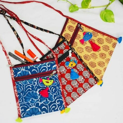 Best & Iconic Sling Cotton Hand Bags Collection & Designs For Women's | Hand Bags Ideas Step up your accessory game with our exquisite cotton crossbody bags that perfectly blend fashion and eco-consciousness. Our collection features a plethora of designs, from bohemian-inspired motifs to contemporary abstract patterns, ensuring a match for every style. Made from high-quality cotton, these bags boast durability and comfort. Whether you're headed out for a casual outing or a fancy event, these ha Hand Bags Ideas, Paper Hand Craft, Sling Bags Women, Foldover Crossbody Bag, Diy Wall Painting, Bags Ideas, Buy Bags, Sling Bags, Bag Patterns To Sew