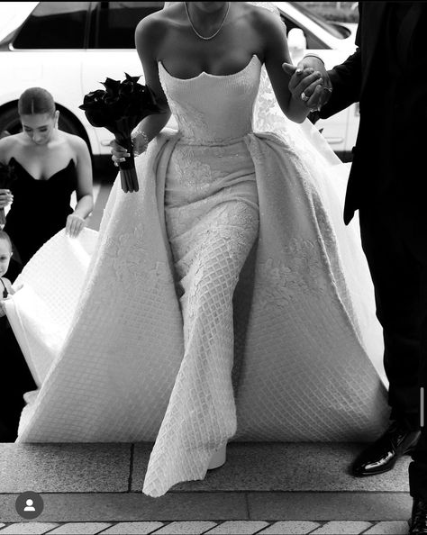 Wedding Dress Fashion, Vintage Designer Wedding Dresses, Mafia Wedding Dress, Luxury Fitted Wedding Corset Dress, Versace Wedding Dress Atelier, Luxury Fitted Fairy Wedding Dress, Luxury Vintage Wedding Corset, Kim Kassas Wedding Dresses Siren, Dramatic Wedding Dress