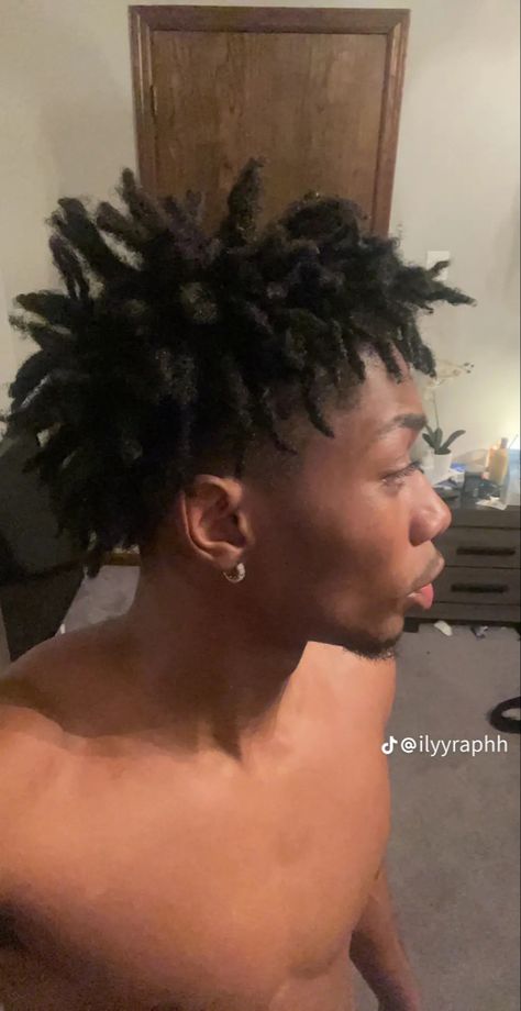 Freeform Afro Dreads, Dreads Cornrows Men, Short Freeform Dreads, Freeform Dreads Taper, Semi Freeform Dreads, Freeform Dreads Men, Freeform Afro, Free Form Dreads, Afro Taper