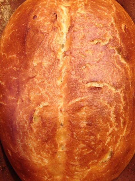 Elizabeth Obsesses...: Romertopf Bread: The easiest loaf of bread you'll ever make. Baking Bread In A Clay Pot, Clay Pot Bread Baking, Bread In Clay Pot, Clay Pot Bread Recipe, Clay Baker Recipes, Romertopf Clay Pot Recipes, Clay Pot Recipes, Pot Bread Recipe, Clay Pot Cooking Recipes