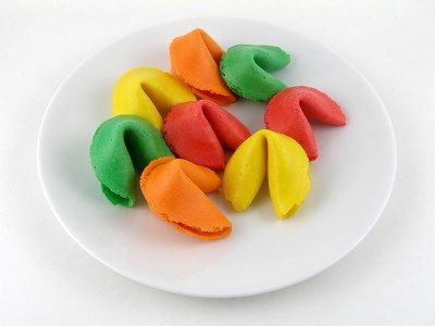 New Year Snacks For Kids, Chinese New Year Snacks, New Year Snacks, Chinese Fortune Cookie, Rainbow Party Food, Fortune Cookies Recipe, New Year's Snacks, Cookie Recipes For Kids, Chinese New Year Food