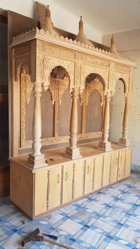 Craving desgin mandir Wooden Singhasan Design, Mahalaxmi Decoration, Buddha Room, Shiv Temple, Wooden King Size Bed, Puja Mandir, Cnc Machine Design, Mandir Design, Table Making