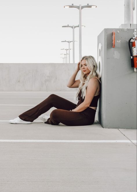 Parking garage photography poses Parking Garage Graduation Photoshoot, Park Garage Photoshoot, Parking Garage Photoshoot Winter, Roof Top Photoshoot Ideas, Rooftop Parking Lot Photoshoot, Parking Structure Photoshoot, 2024 Photoshoot Ideas, Daytime Photoshoot, Downtown Poses