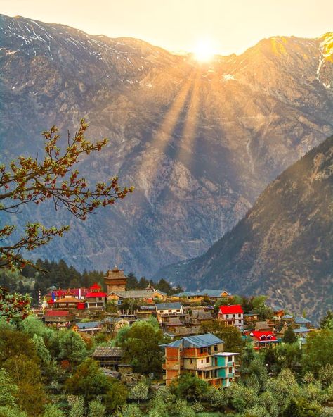 Kangra City on Instagram: “Beyond every mountain there is a sunrise 🌤️ . . Kalpa , Himachal Pradesh 😍 . . . PIC 📸 : @mountain.lamb . . . . . #himachalikalagram…” Kalpa Himachal Pradesh, Kinnaur Himachal Pradesh, Shangarh Himachal, Big Bazaar, Dance Images, Photo Grouping, Marvel Thor, Go Outdoors, Shimla