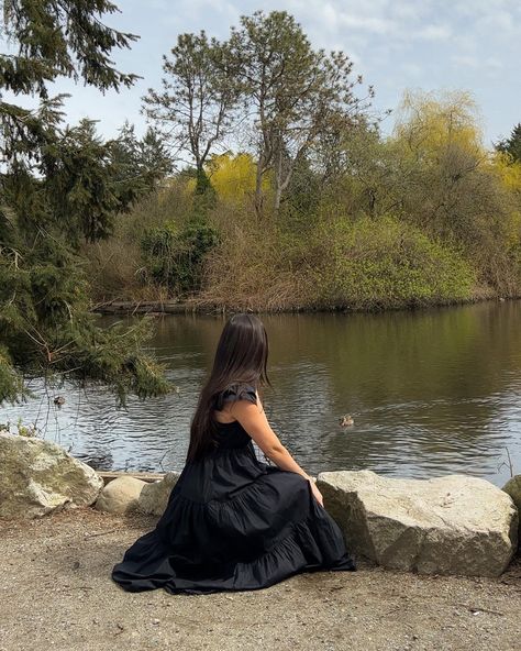 spring style, spring fashion, black dress, cottage core aesthetic, ig photo pose, pond, duck pond Black Cottage Core Dress, Black Cottage, Dress Cottage, Creative Outfits, Cottage Core Dress, Aesthetic Ig, Girls Black Dress, Duck Pond, Life Vision Board