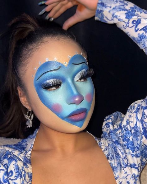 Crying blue face makeup look Blue Face Makeup, Crying Makeup, Blue Face Paint, Rhinestone Makeup, Bold Makeup Looks, Alien Aesthetic, Face Paint Makeup, Trendy Halloween Costumes, Blue Face