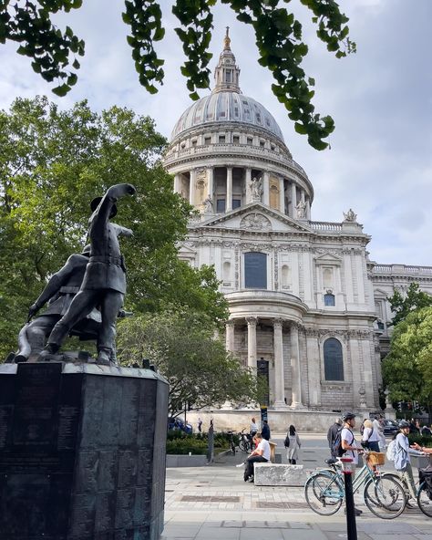 📍St Paul’s Cathedral & St Katherine Docks #london #ldn #londonlife #london🇬🇧 #stpauls #stpaulscathedral #stkatherinesdock #tourist Saint Katherine, St. Paul’s Cathedral, London Life, July 4, St Paul, London, Instagram Posts, On Instagram, Instagram