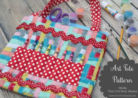 Crayon Art Tote Pattern and Tutorial - The Cottage Mama Crayon Caddy, Operation Shoebox, Art Caddy, Art Folio, Library Tote, Tote Bag Pattern Free, Crayon Roll, Crayon Holder, Fidget Quilt