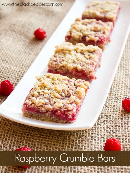 Fresh Raspberry Desserts, Fresh Raspberry Recipes, Raspberry Crumb Bars, Raspberry Crumble Bars, Plating Food, Presentation Food, Cake Squares, Dessert Squares, Raspberry Crumble