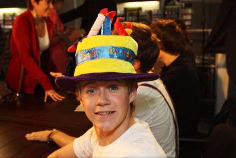 Niall Horan, One Direction, Birthday