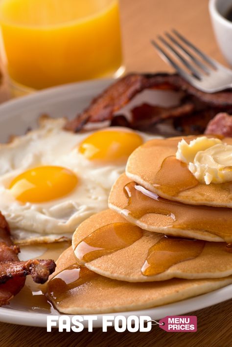 IHOP Menu prices for 2020! #breakfast #foodie #foodlover #foodpics Breakfast Hack, Date Places, Menu Sarapan Sehat, Breakfast Places, American Breakfast, Breakfast Restaurants, Seitan, Breakfast Buffet, Pancake Recipe