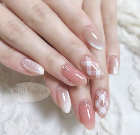 Acrylics Aesthetic, Gel Jelly Nails, Korean Gel Nails, Nails For Ladies, Basic Nail, Princess Nails, Eye Nail Art, Japanese Nail Art, Cute Nail Ideas