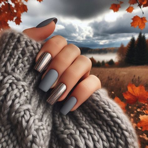 10 Fall Matte Nail Ideas 37 Matte Gray Nails Design, Dark Gray Nail Ideas, Neutral Matte Nails, Matte Nail Ideas, Grey Christmas Nails, Dark Grey Nails, Grey Matte Nails, December Nails, Manicure Colors