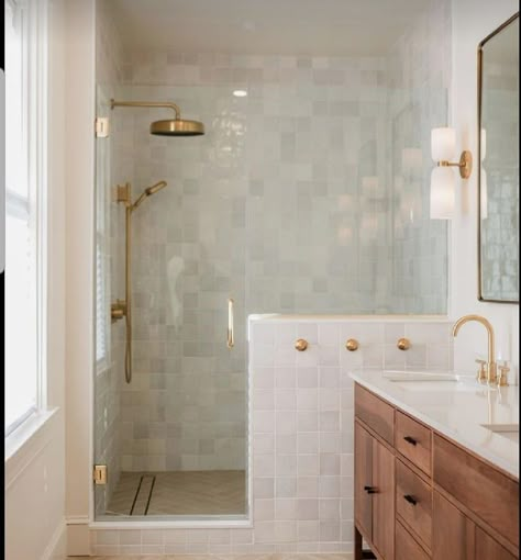 Master Bath Remodel Small Layout, Bathroom Knee Wall Ideas, Bath Tub In Shower Combo Ideas, Shower For Couples Bathroom, Renovated Bathrooms Ideas, Neutral Palette Bathroom, Neutral Bathroom Remodel, Small Timeless Bathroom, Vanity Next To Shower Wall