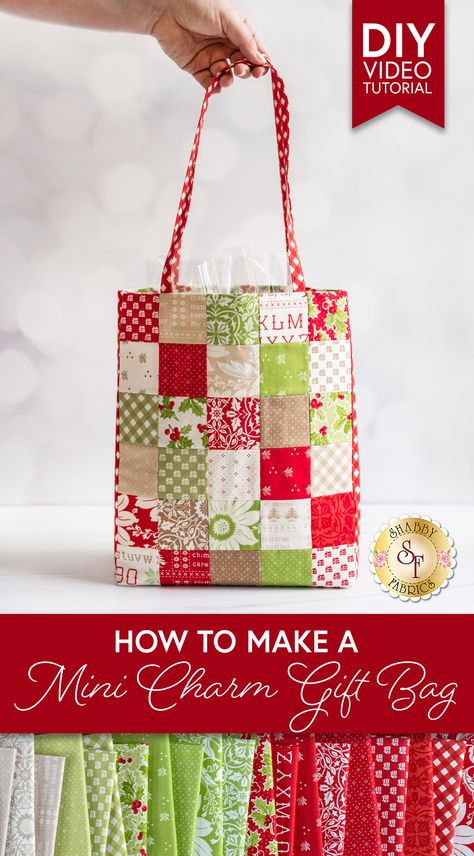 Fabric Gift Bag Ideas, How To Sew Gift Bags, Christmas Gift Bags To Sew, Fabric Christmas Bags, Gift Bag Pattern, Mini Gift Bags, Free Quilting Patterns, Christmas Gifts To Make, Quilt Pattern Download