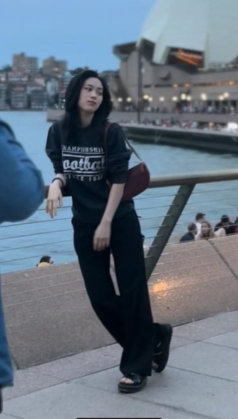 Ryujin Itzy Airport Fashion, Ryujin Casual Outfit, Ryujin Fashion Style, Ryujin Itzy Style, Ryujin Body, Ryujin Fashion, Ryujin Style, Ryujin Outfit, Hot Suit