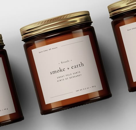 "Editable Candle Label Template 𝘪𝘴 𝘢 𝘱𝘦𝘳𝘧𝘦𝘤𝘵 𝘴𝘰𝘭𝘶𝘵𝘪𝘰𝘯 𝘧𝘰𝘳 𝘴𝘵𝘢𝘳𝘵 𝘶𝘱 𝘢𝘯𝘥 𝘢𝘯 𝘦𝘴𝘵𝘢𝘣𝘭𝘪𝘴𝘩𝘦𝘥 𝘣𝘦𝘢𝘶𝘵𝘺, 𝘩𝘢𝘯𝘥𝘮𝘢𝘥𝘦 𝘤𝘢𝘯𝘥𝘭𝘦 & 𝘸𝘦𝘭𝘭𝘯𝘦𝘴𝘴 𝘣𝘳𝘢𝘯𝘥𝘴 𝘢𝘯𝘥 𝘌𝘵𝘴𝘺 𝘴𝘦𝘭𝘭𝘦𝘳𝘴 𝘪𝘯 𝘴𝘦𝘢𝘳𝘤𝘩 𝘰𝘧 𝘢 DIY candle jar label design. 𝘍𝘶𝘭𝘭𝘺 customizable label sticker 𝘢𝘵 𝘢𝘧𝘧𝘰𝘳𝘥𝘢𝘣𝘭𝘦 𝘱𝘳𝘪𝘤𝘦 𝘸𝘪𝘭𝘭 𝘢𝘭𝘭𝘰𝘸 𝘺𝘰𝘶 𝘵𝘰 𝘤𝘳𝘦𝘢𝘵𝘦 𝘴𝘶𝘤𝘤𝘦𝘴𝘴𝘧𝘶𝘭 premade candle packaging 𝘢𝘯𝘥 𝘦𝘹𝘱𝘢𝘯𝘥 𝘺𝘰𝘶𝘳 𝘣𝘳𝘢𝘯? Minimal Candle, Candle Label Design, Candle Labels Printable, Candle Packaging Design, Candle Jar Labels, Minimal Candles, Minimalist Candle, Candle Labels Design, Candle Printable