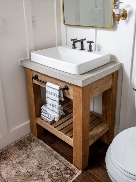 Best Small Bathroom Vanities, Sinks For Half Bath, Bathroom Vintage Vanity Ideas, Small Bath Sink Ideas, Small Farmhouse Bathroom Vanity, Half Bath 2023, Cool Bathroom Sink Ideas, Dual Color Bathroom Walls, Farm Sink Bathroom Vanity