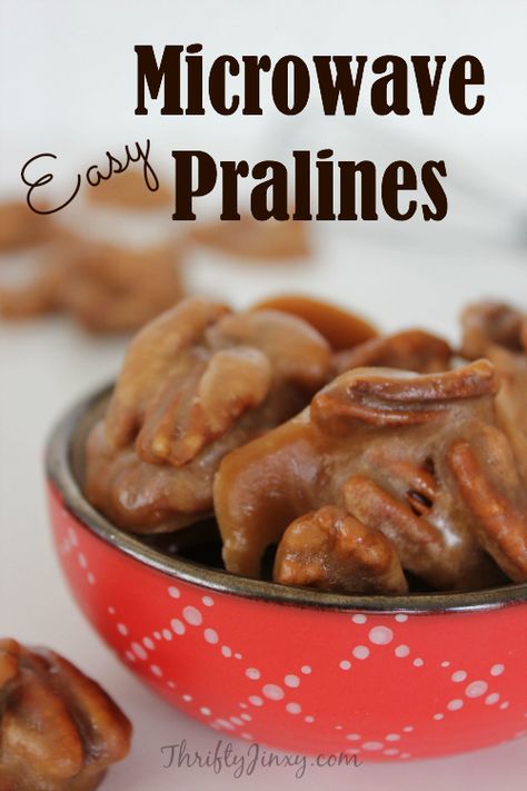 Microwave Pralines Recipe, Microwave Pralines, Pralines Recipe, Praline Pecans, Praline Candy, Pecan Fudge, Praline Recipe, Sweets Candy, Candy Recipes Homemade