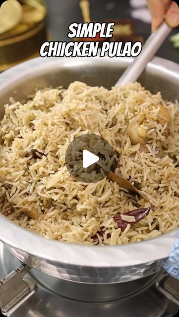 Dry Chicken Masala Recipe, Pulav Recipe Chicken, Pulao Recipe Chicken, Chicken Pulao Recipe Indian, Chicken Pulao Recipe, Veg Pulao Recipe, Chicken Masala Recipe, Chicken Pulao, Pakistan Food