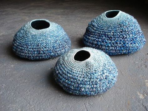 Coral Crochet, Coiled Baskets, Textile Sculpture, Form Crochet, Textile Fiber Art, Fibres Textiles, Freeform Crochet, Crochet Basket, Soft Sculpture