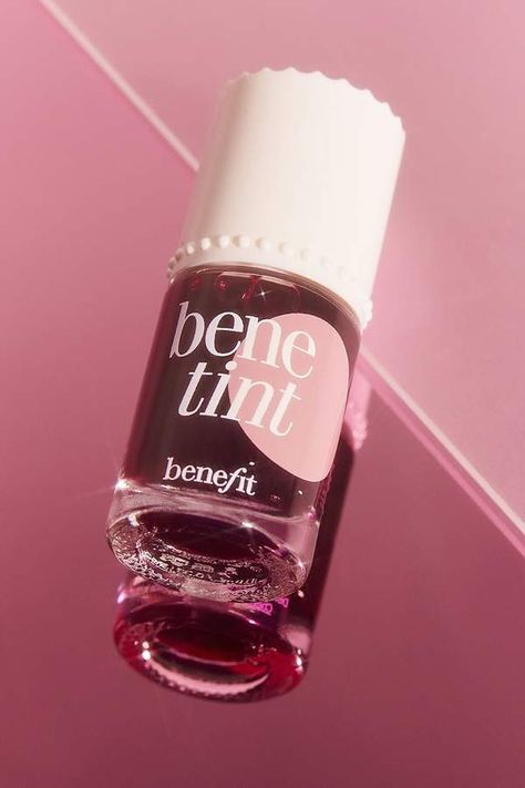 Benefit Cosmetics Benetint Cheek & Lip Stain Calendula Benefits, Lemon Benefits, Cheek Stain, Gloss Labial, Benefits Of Coconut Oil, Insect Bites, Benefit Cosmetics, Lip Stain, Vaseline